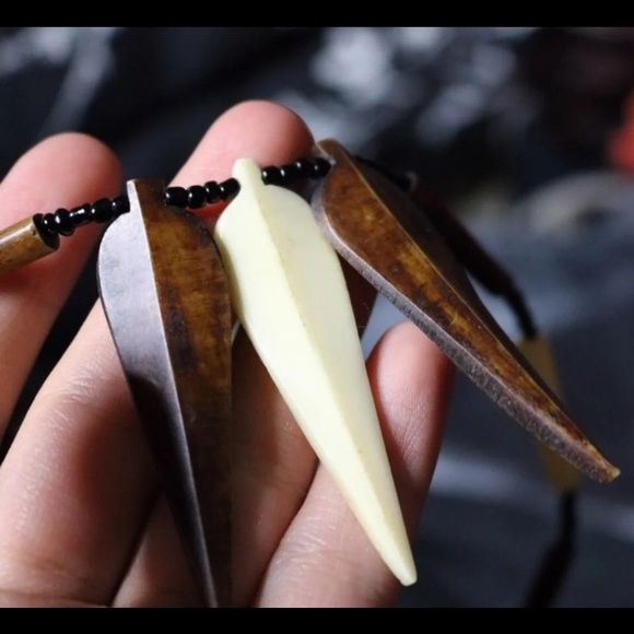 Ethiopian Bone/Wooden Necklace - Picture 2 of 4